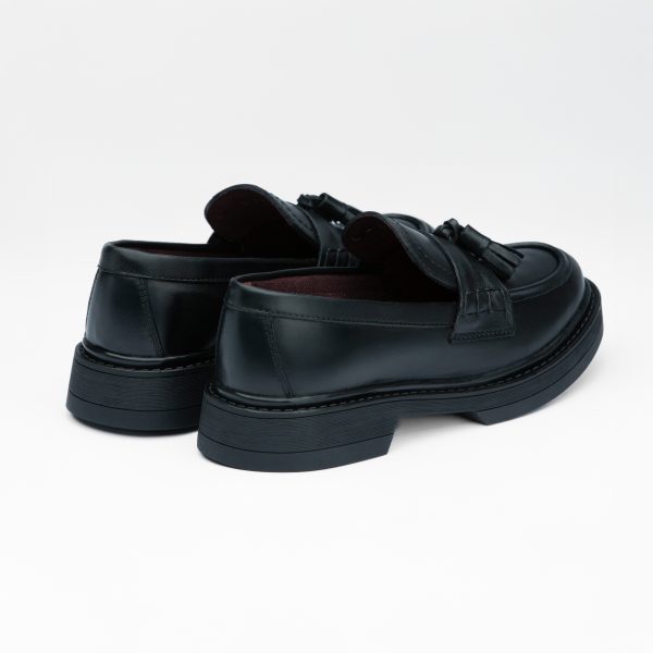 Chausmo Mocassins en cuir Noir à pampilles - 1020 – Image 2